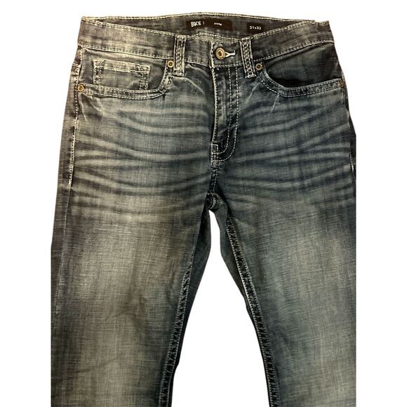 BKE Denim Aiden Bootcut Denim Men's Size 31 x 32 Blue Distressed style Stretch - Picture 4 of 6